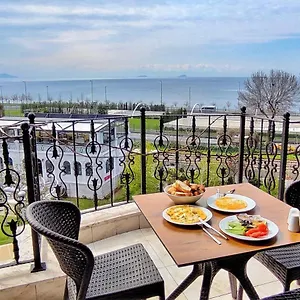 Saruhan Hotel Estambul